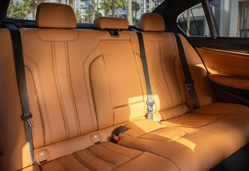 BMW 520I M Executive Sedan's powerful grille and LED headlights, a top choice for luxury car rentals in Dubai.