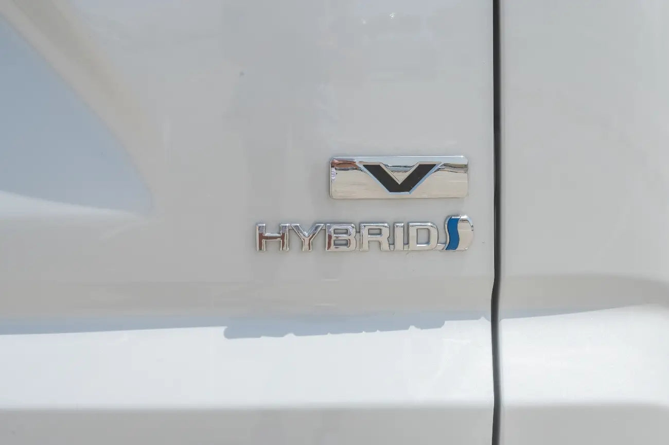 Close-up of Toyota Innova Hybrid's alloy wheels, adding style to your Dubai journey rental